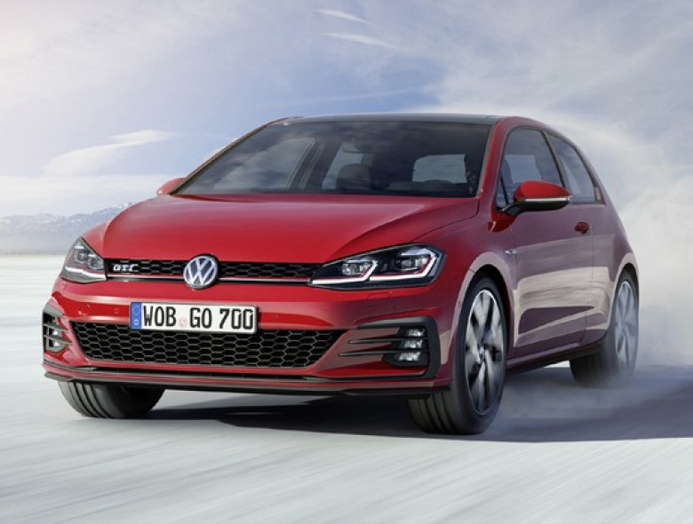 Prevista para 2020, oitava geração manterá o motor 2.0 turbo, mas ganhará compressor e propulsor elétricos para tornar o hatch ainda mais potente e econômico